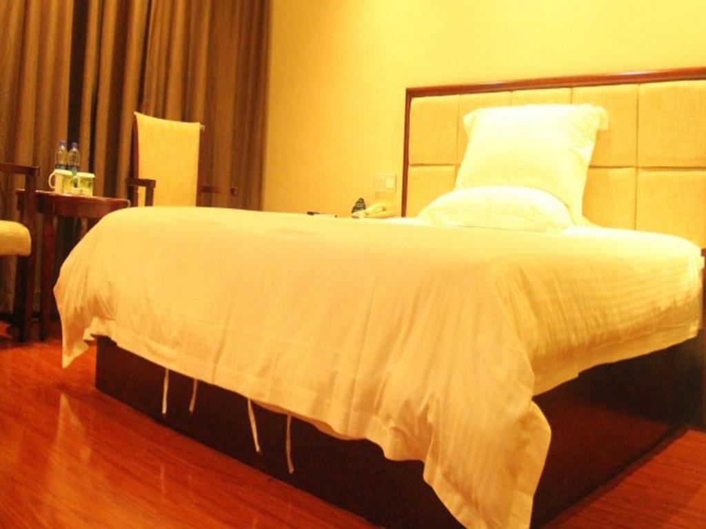 Greentree Inn Guangzhou Panyu Chimelong Happy World Business Hotel Экстерьер фото