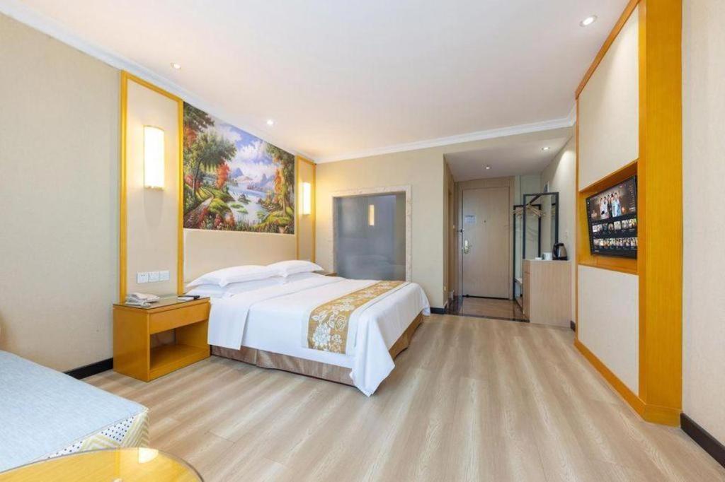 Greentree Inn Guangzhou Panyu Chimelong Happy World Business Hotel Экстерьер фото