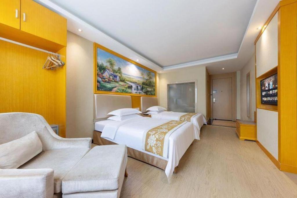 Greentree Inn Guangzhou Panyu Chimelong Happy World Business Hotel Экстерьер фото